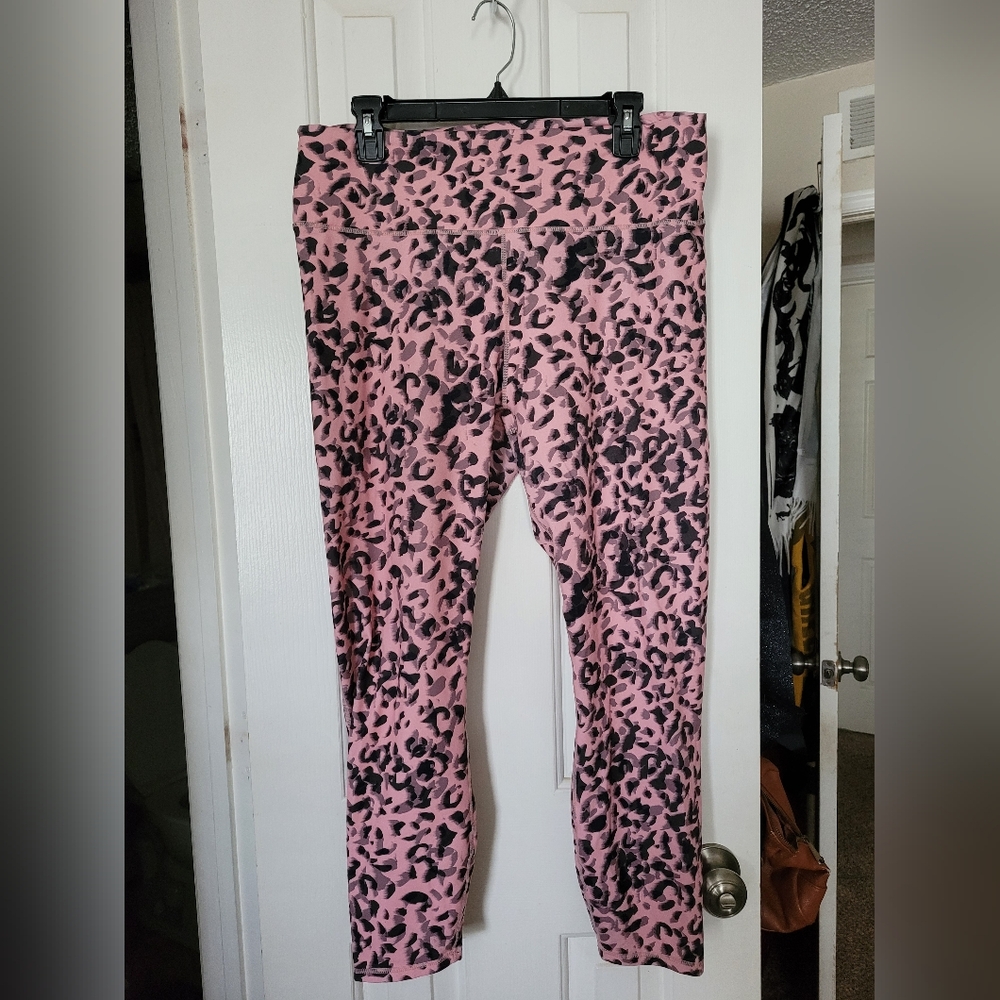 Yoga pants